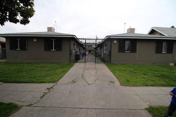 422 N Glenn Avenue, Fresno, CA 93701