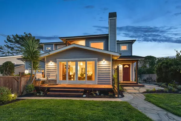 856 Park Avenue, Moss Beach, CA 94038