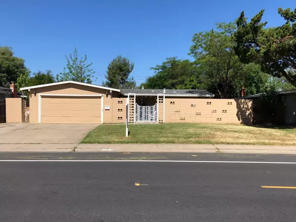 2540 La Loma Drive, Rancho Cordova, CA 95670