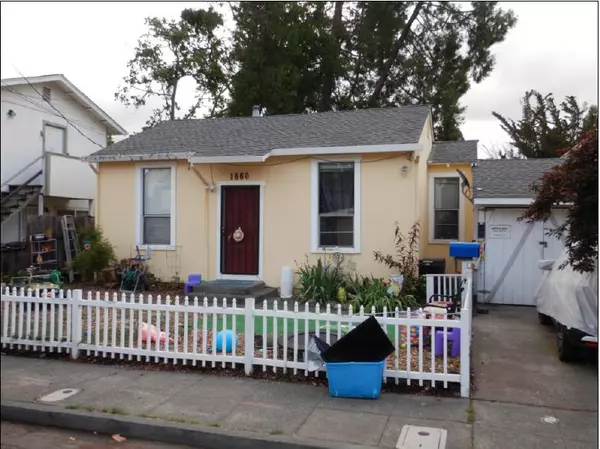 1660 Slater Street, Santa Rosa, CA 95404