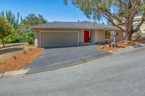 3045 Aguazul Drive, Soquel, CA 95073