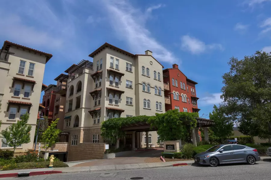 88 S Broadway #1201, Millbrae, CA 94030