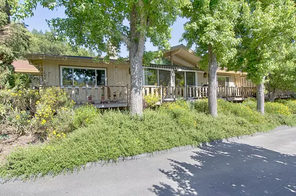 165 E Hilton Drive, Boulder Creek, CA 95006