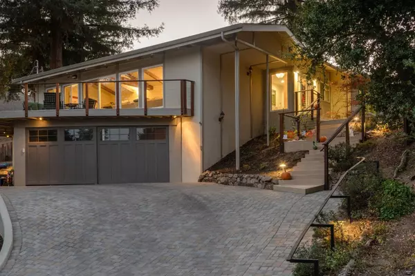 260 S Balsamina Way, Portola Valley, CA 94028