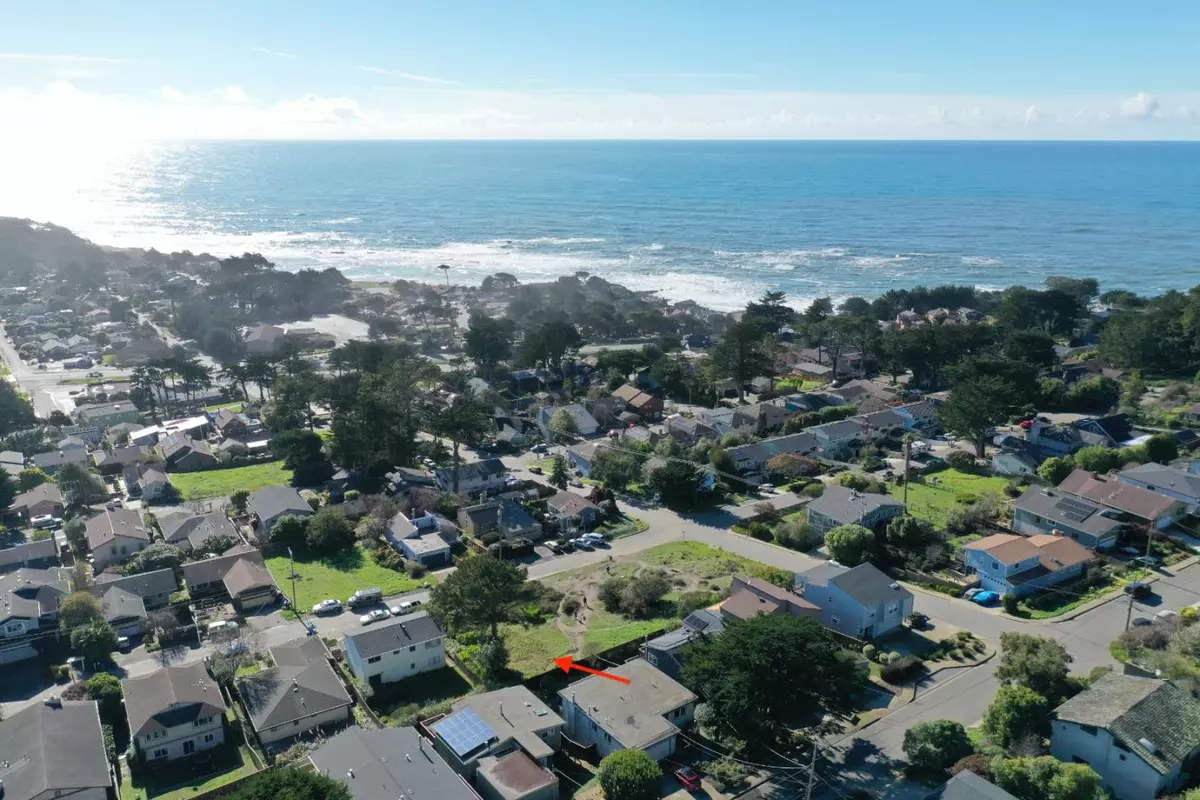 Moss Beach, CA 94038,0 Sierra Street