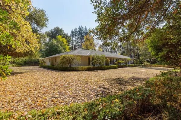 Atherton, CA 94027,143 Selby Lane