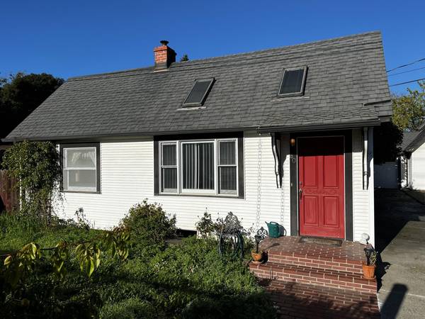30 Bowker Road, Freedom, CA 95019