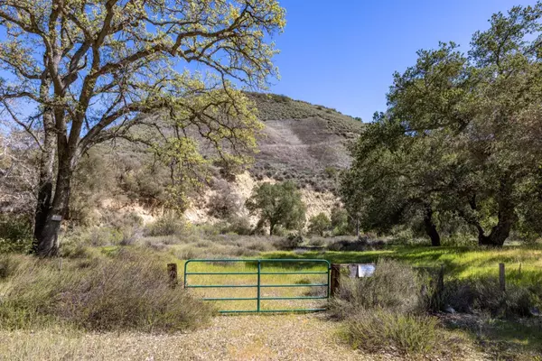 Greenfield, CA 93927,43515 Carmel Valley Road