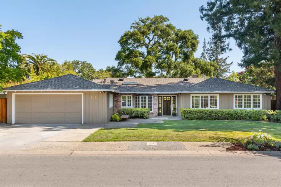 1060 Lemon Street, Menlo Park, CA 94025