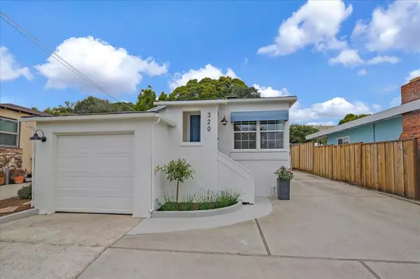 320 Hillcrest Drive, Aptos, CA 95003