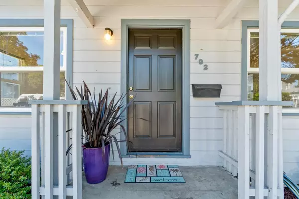 702 Gilroy Drive, Capitola, CA 95010