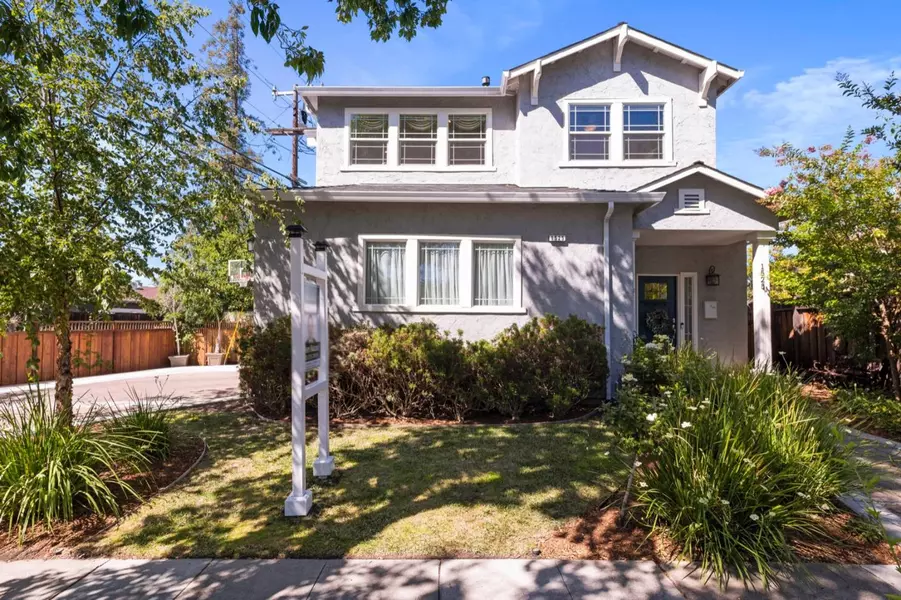 1525 Connecticut Drive, Redwood City, CA 94061