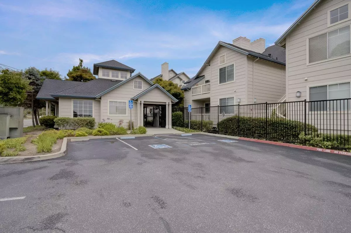 South San Francisco, CA 94080,1400 El Camino Real #106