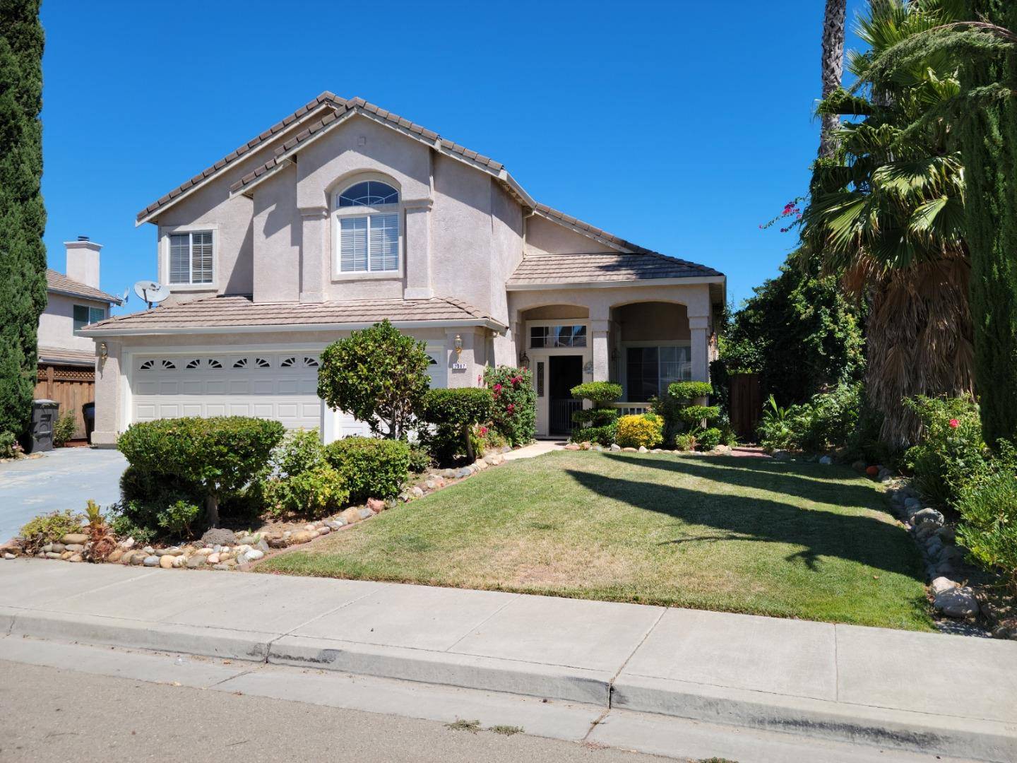 2087 Vivian Court, Tracy, CA 95377