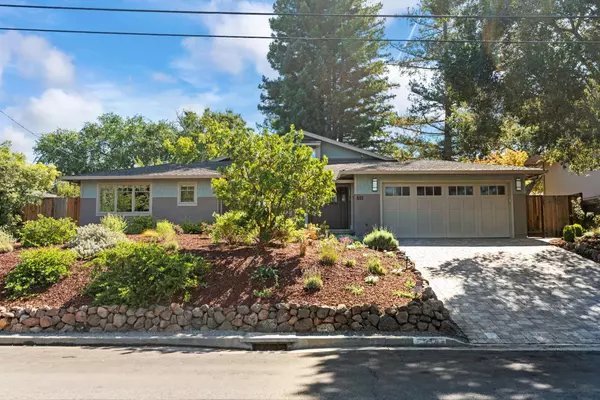 Portola Valley, CA 94028,651 La Mesa Drive