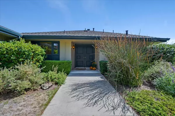 104 Del Mesa Carmel, Carmel, CA 93923