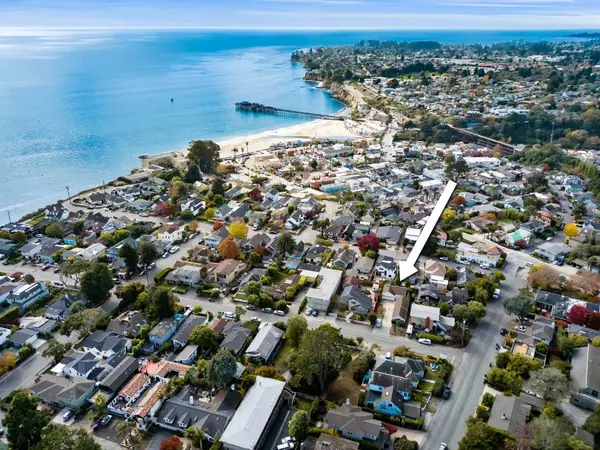 217 Saxon Avenue, Capitola, CA 95010