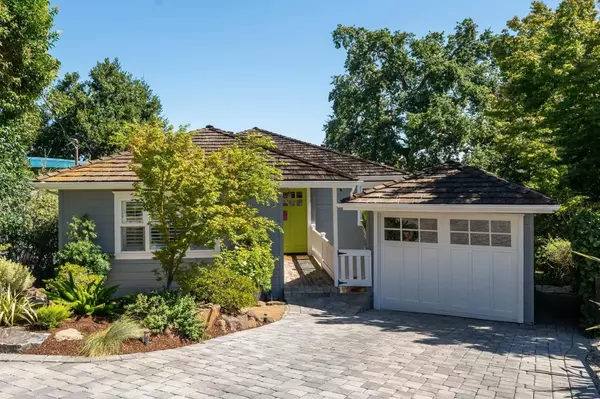 Redwood City, CA 94062,3 Eagle Hill Terrace