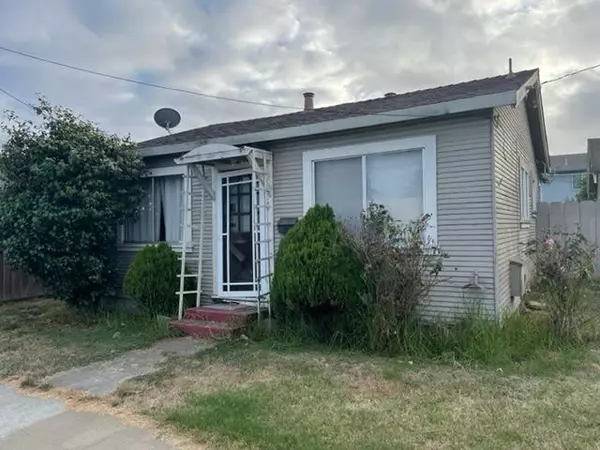 605 Madison Street, Watsonville, CA 95076