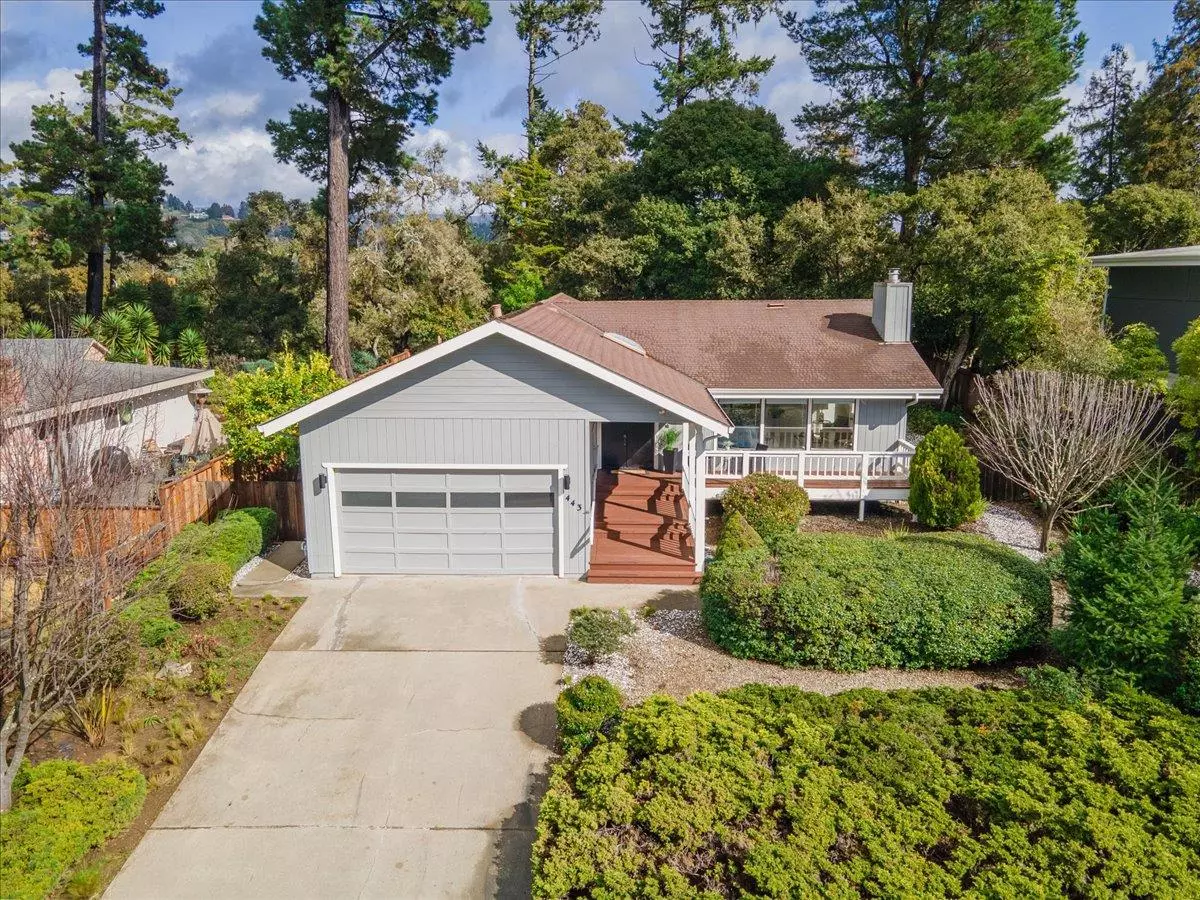 Aptos, CA 95003,443 Robin Drive