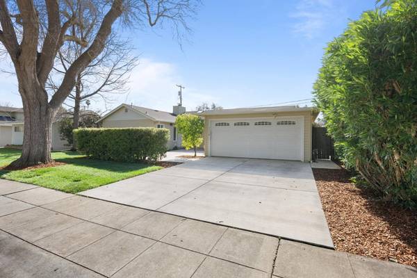 3310 Stockton Place, Palo Alto, CA 94303