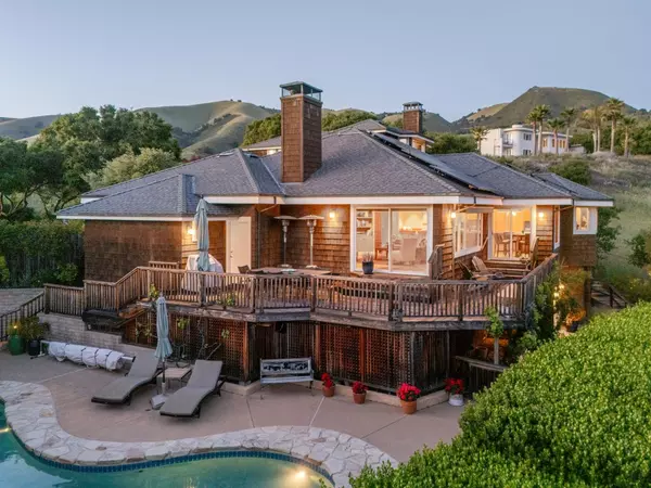 Carmel Valley, CA 93924,310 El Caminito Road