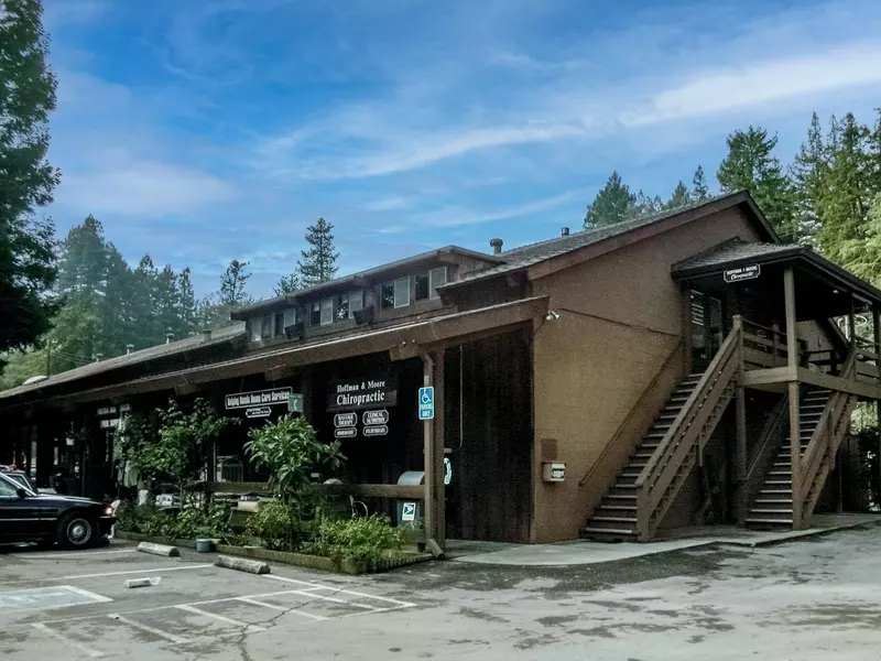 884 Portola Road, Portola Valley, CA 94028