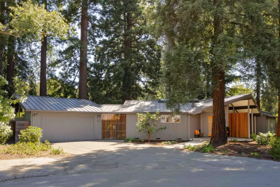 23 Fair Oaks Lane, Atherton, CA 94027