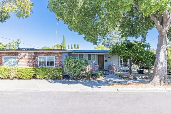 580 Pine Avenue, Sunnyvale, CA 94085