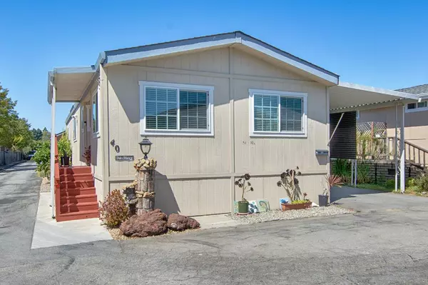 3710 Gross Road #40, Santa Cruz, CA 95062