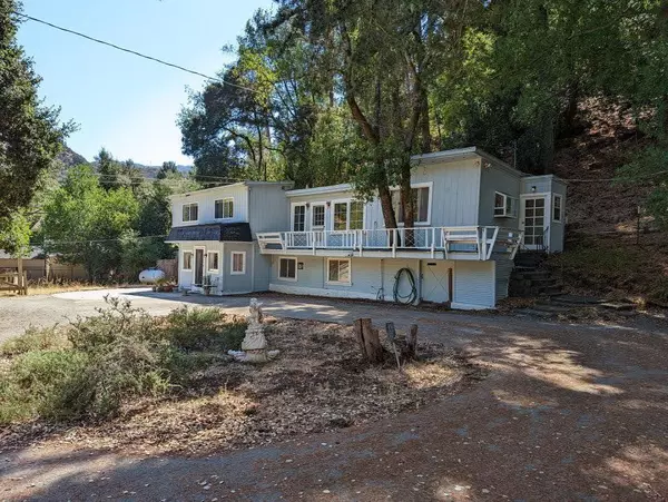 27140 Moody Road, Los Altos Hills, CA 94022