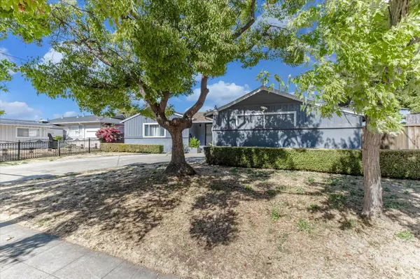 Hayward, CA 94544,1037 Gomer Street