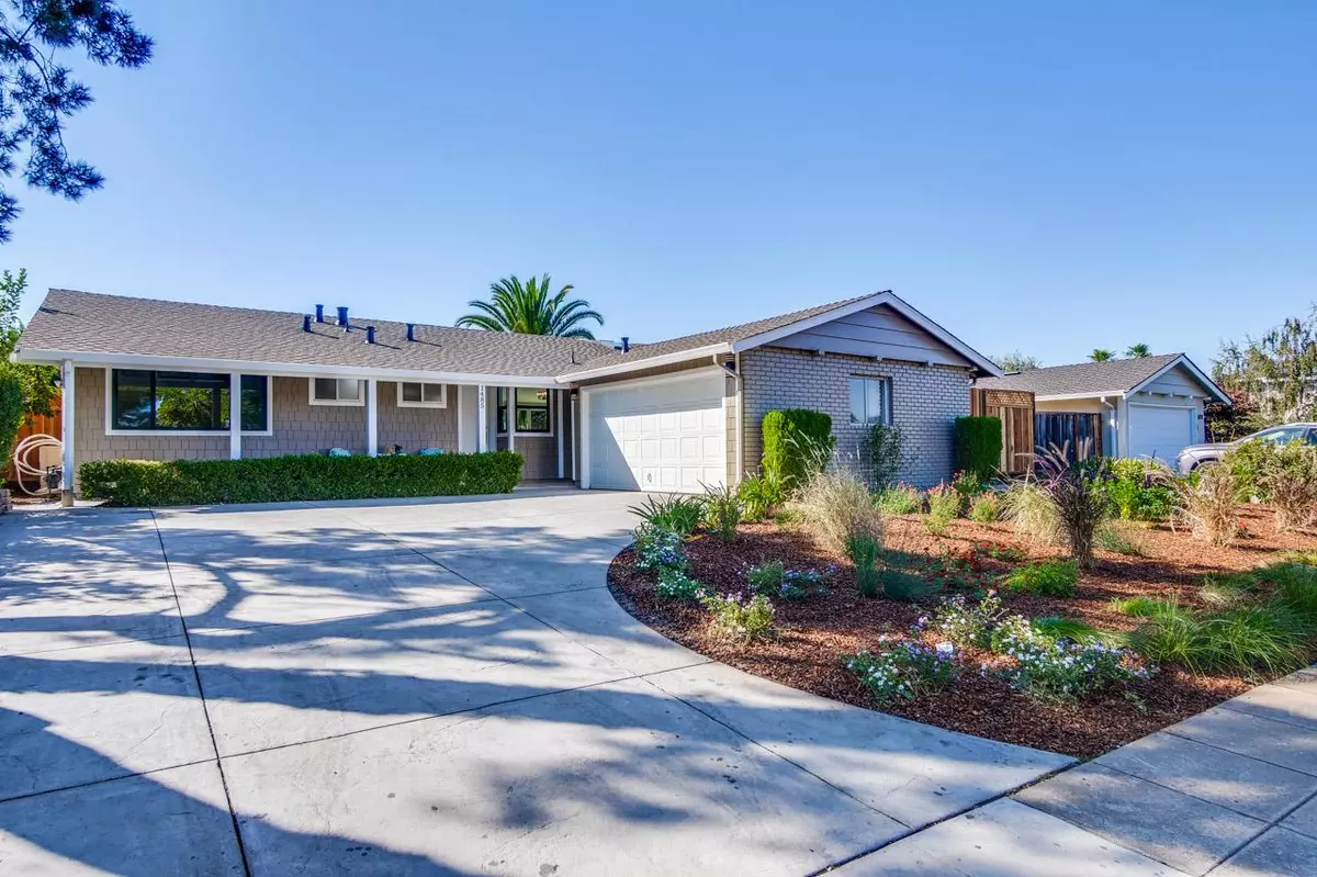 Sunnyvale, CA 94087,1485 Prince Edward Way