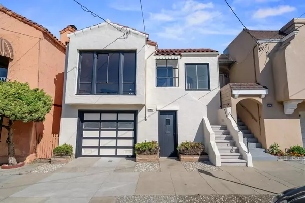 3244 Ulloa Street, San Francisco, CA 94116