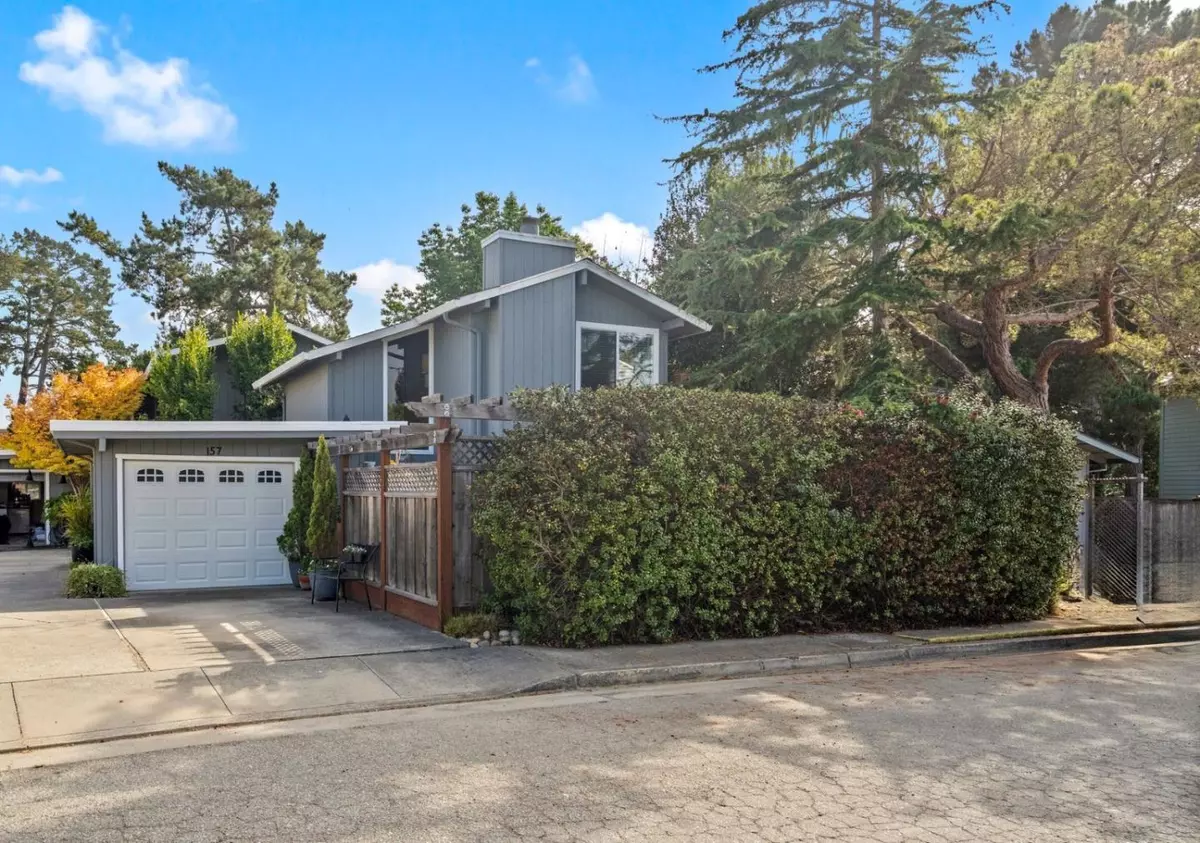 Aptos, CA 95003,157 Hyannis Court