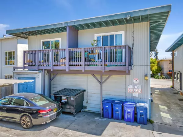 Santa Cruz, CA 95060,233 Felix Street