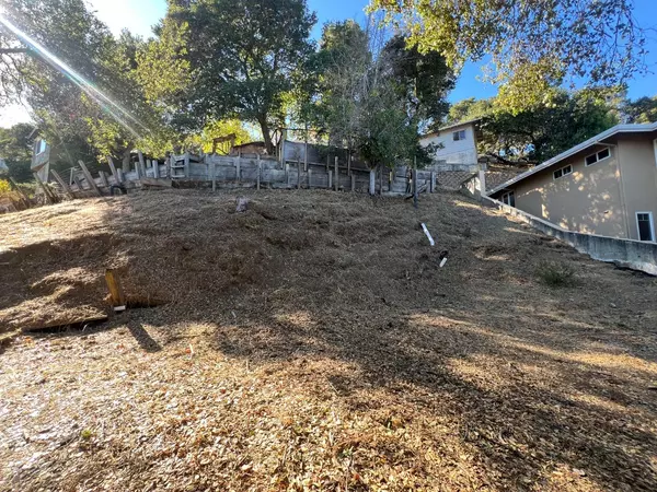 San Carlos, CA 94070,65 Madera Avenue