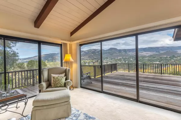 Carmel Valley, CA 93924,95 Calle De Quien Sabe