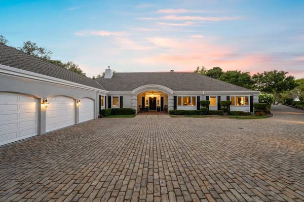 2530 Skyfarm Drive, Hillsborough, CA 94010