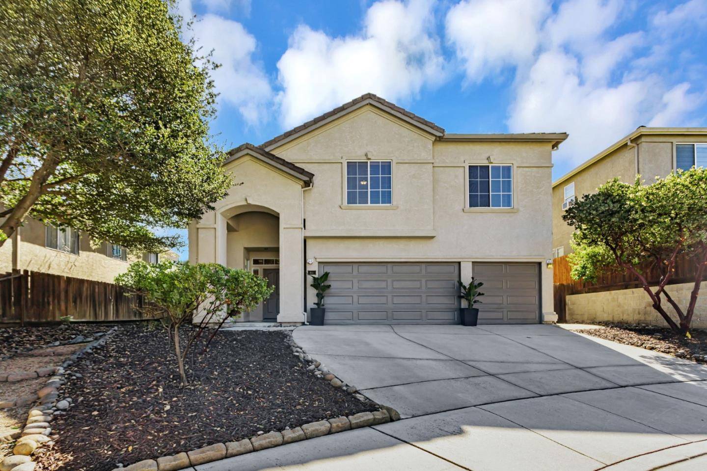 1641 Cobblestone Court,  Hollister,  CA 95023
