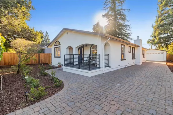 537 7th Avenue, Menlo Park, CA 94025