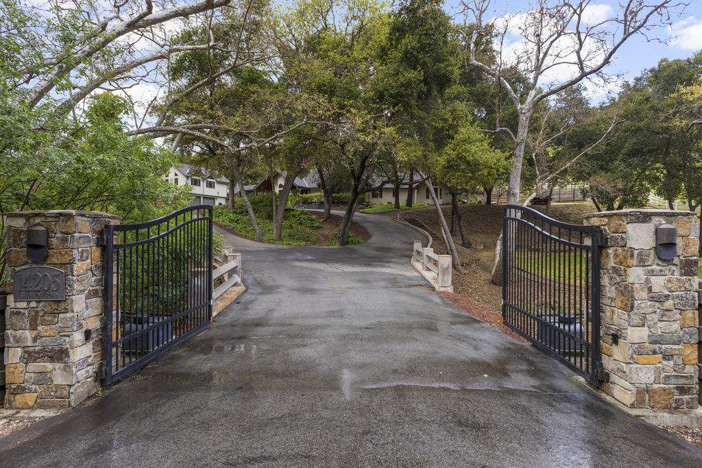 Los Gatos, CA 95032,14205 Shannon Road