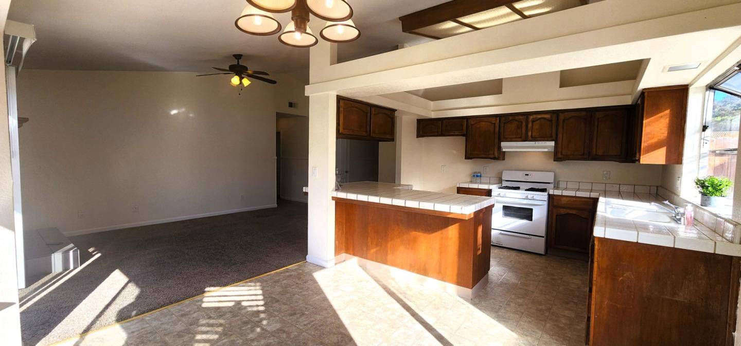 King City, CA 93930,46200 Pine Meadow Drive