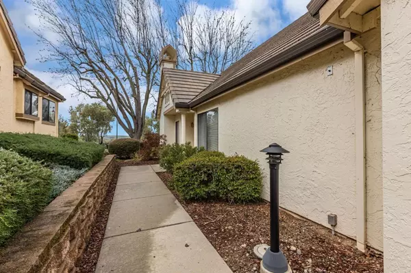 San Jose, CA 95135,7510 Deveron Court