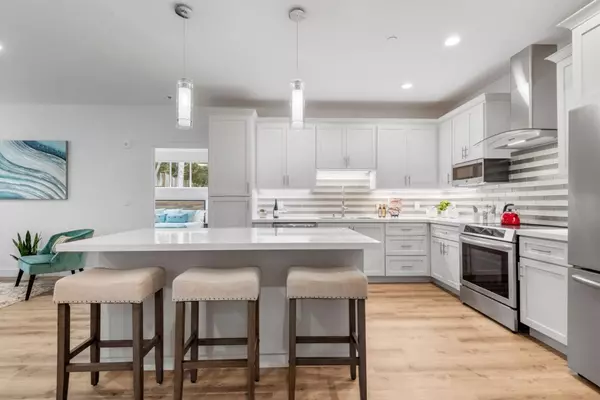 4104 Scotts Valley Drive #202, Scotts Valley, CA 95066