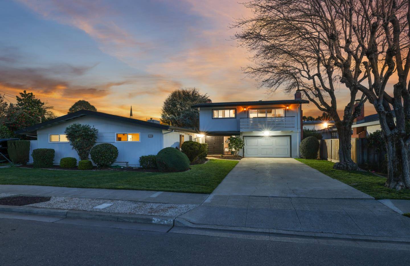 Hayward, CA 94541,1777 Dahill Lane