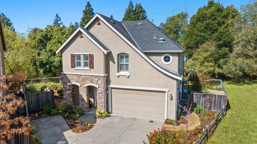 237 Fieldcrest Lane, Santa Cruz, CA 95060