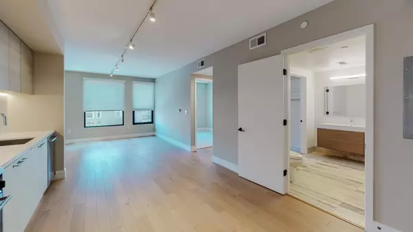 San Francisco, CA 94109,719 Larkin Street #301
