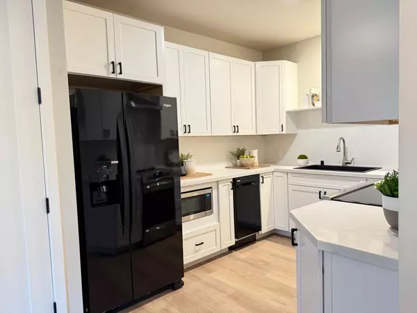 Hollister, CA 95023,400 San Benito #212