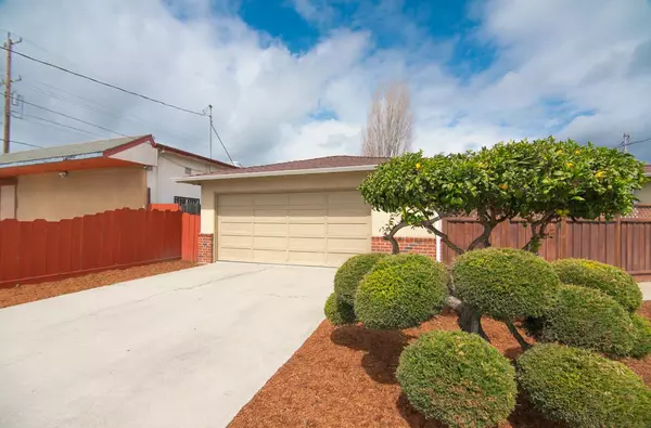 90 Beverly Drive, Watsonville, CA 95076